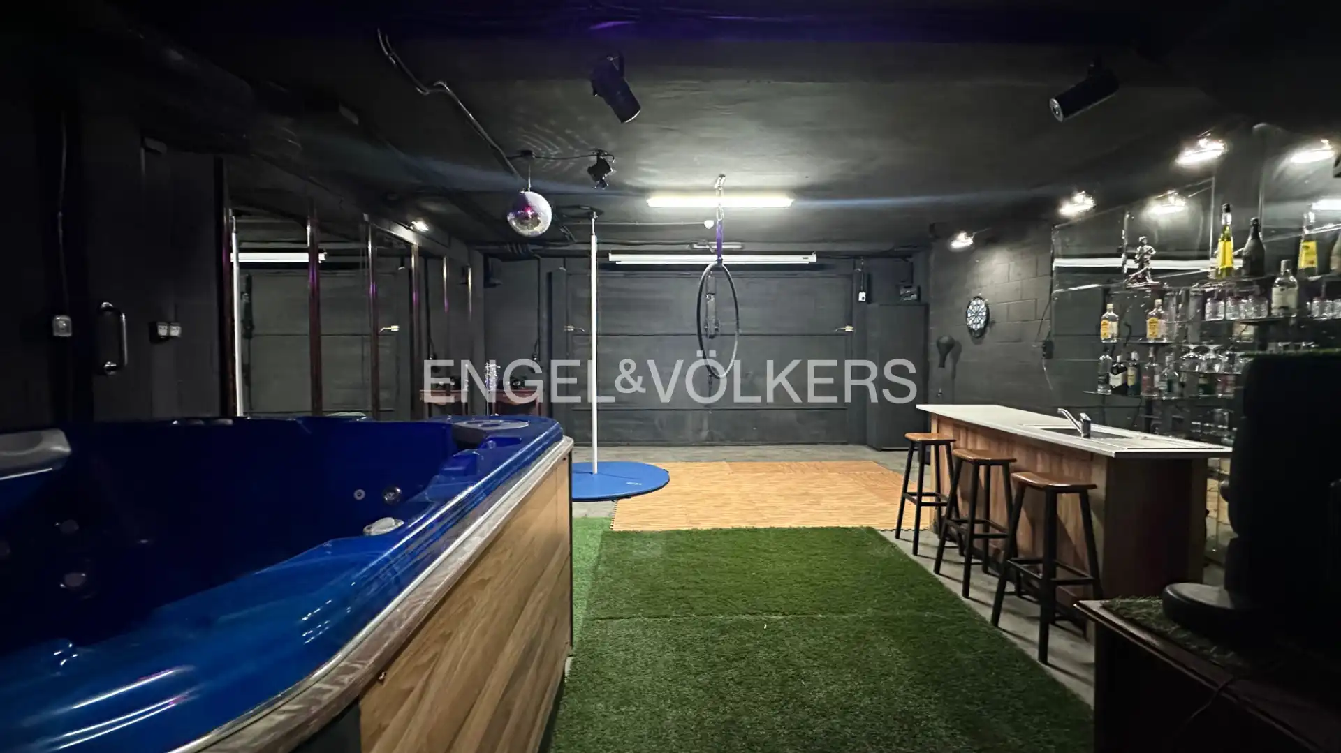 Adosado con terraza en venta en Carrer Berna 35, imagen 28