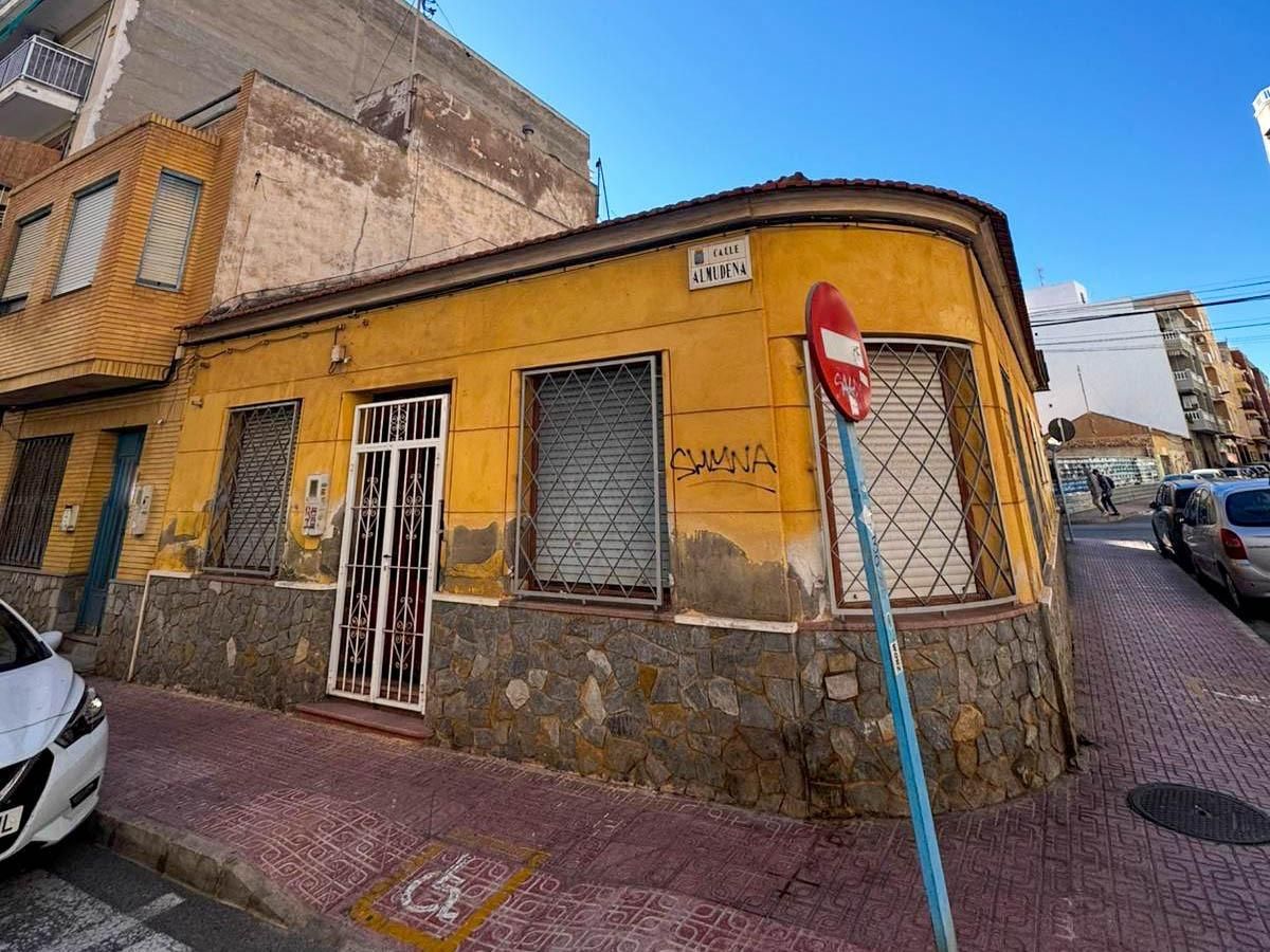 Exterior view of Country house for sale in Torrevieja