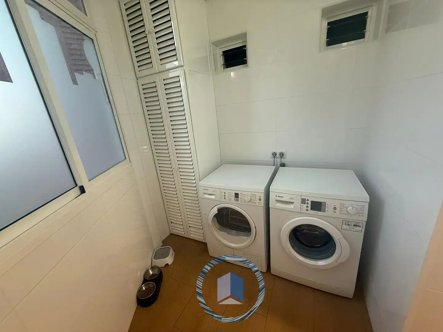 Badezimmer von Wohnung zum Verkauf in Montequinto mit Terrasse, Schwimmbad und Möbliert