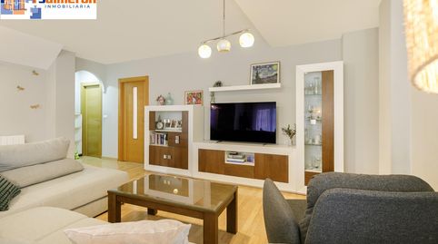 Foto 3 de Casa adosada en venta en Almechiche, Casco Histórico, Churriana de la Vega