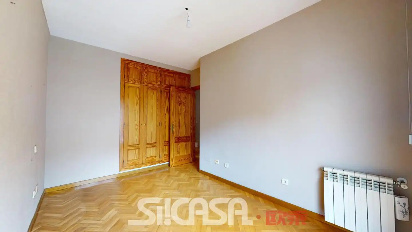 Bedroom of Detached homes for sale in Parla  with Air Conditioner, Heating and Private garden