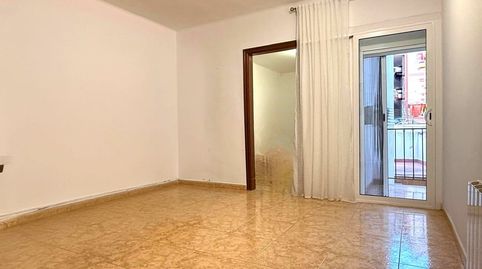 Foto 5 de Piso en venta en La Gavarra, Cornellà de Llobregat