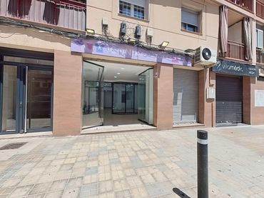 Gewerbefläche zum Verkauf in Calle San Justo