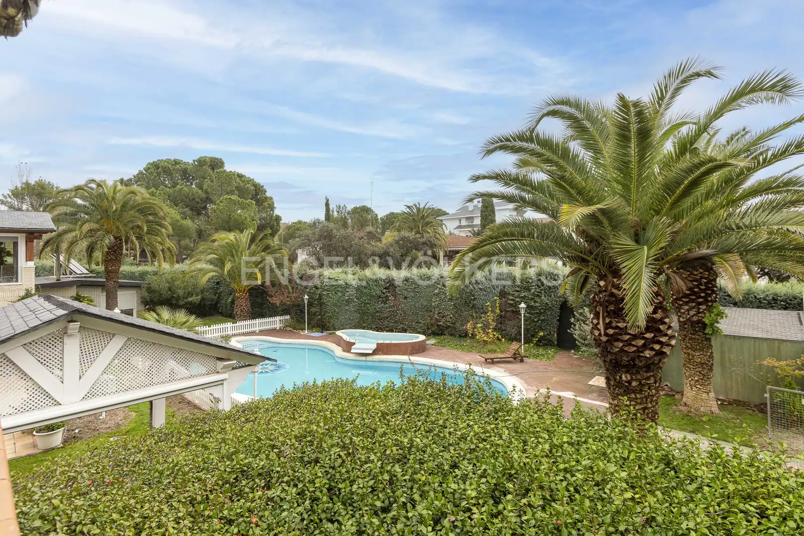 Garden of Houses for rent in Boadilla del Monte  with Air Conditioner, Heating and Private garden