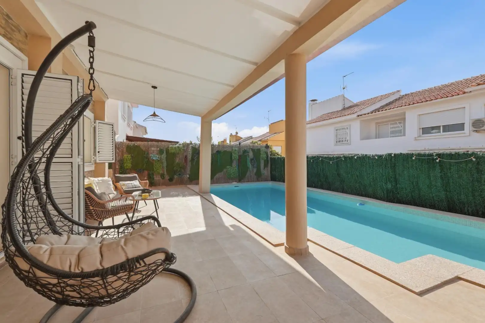 Swimming pool of Detached homes for sale in Torrent  with Air Conditioner, Heating and Private garden