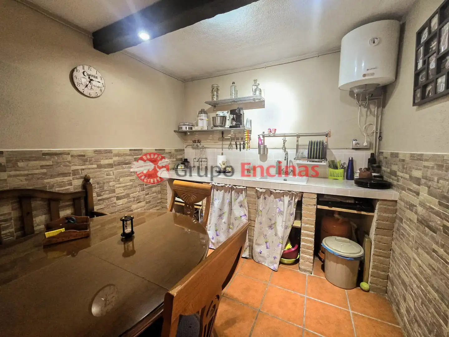 Cocina de Casa o chalet en venta en Parla con Aire acondicionado, Calefacción y Jardín privado