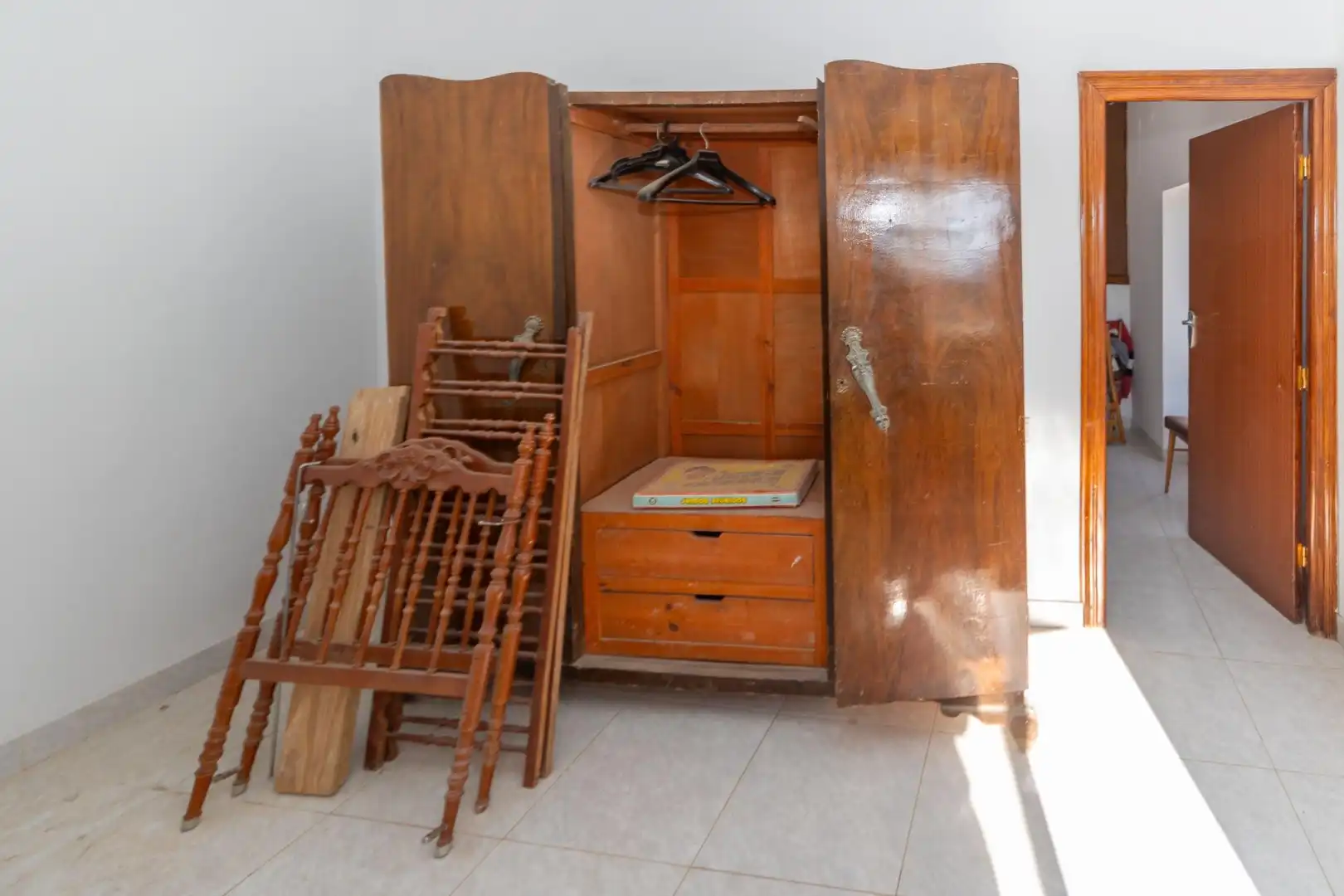 Dormitori de Casa o xalet en venda en Guadix