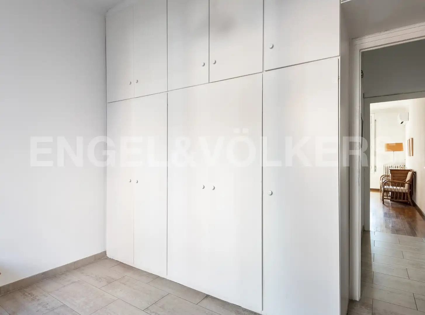 Bedroom of Flat for rent in Barcelona  with Air Conditioner, Heating and Parquet flooring