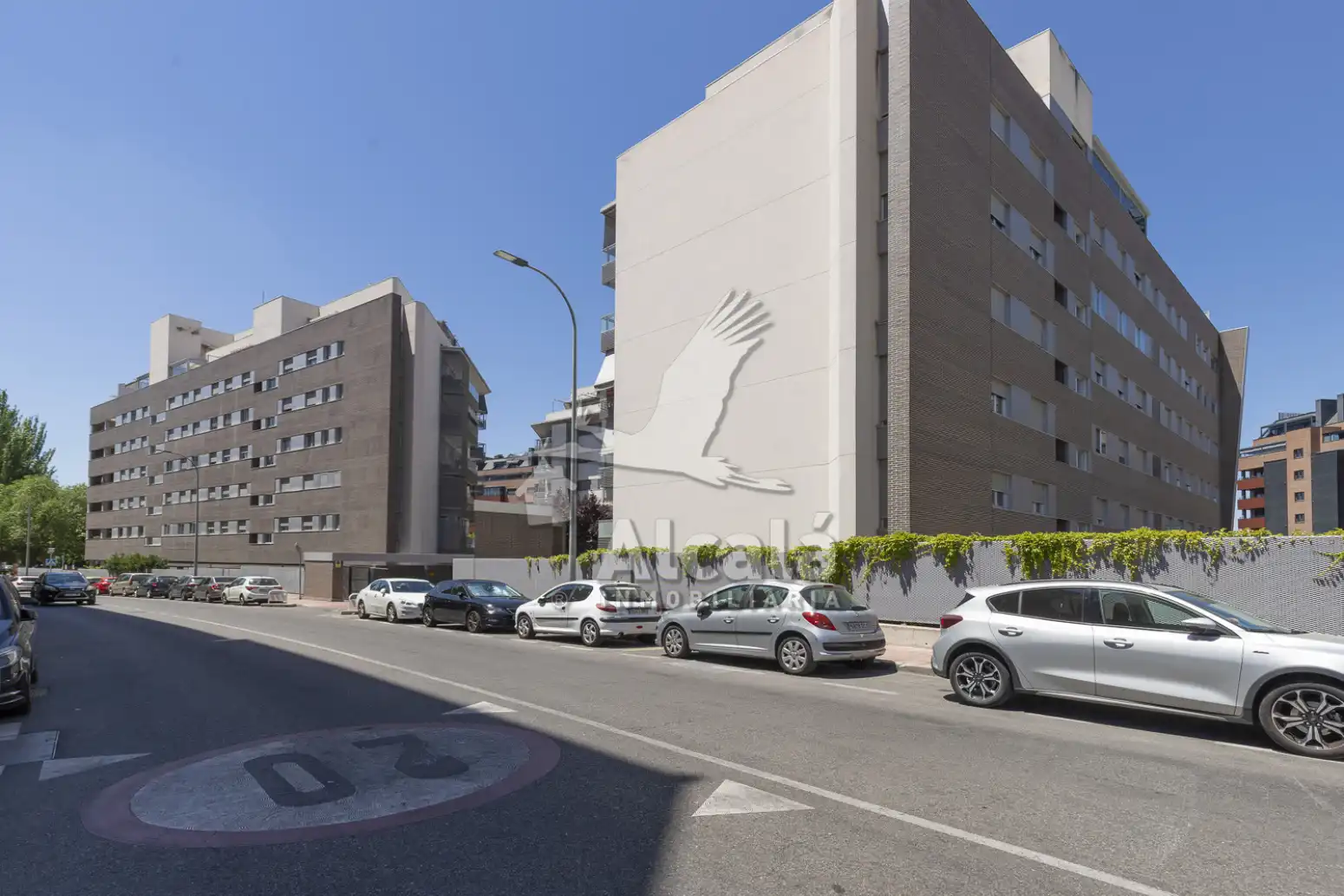 Außenansicht von Wohnung zum Verkauf in Alcalá de Henares mit Klimaanlage, Heizung und Terrasse