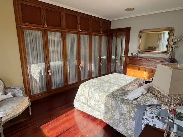 Habitación de Casa adosada en venta en Piélagos con Calefacción, Jardín privado y Terraza