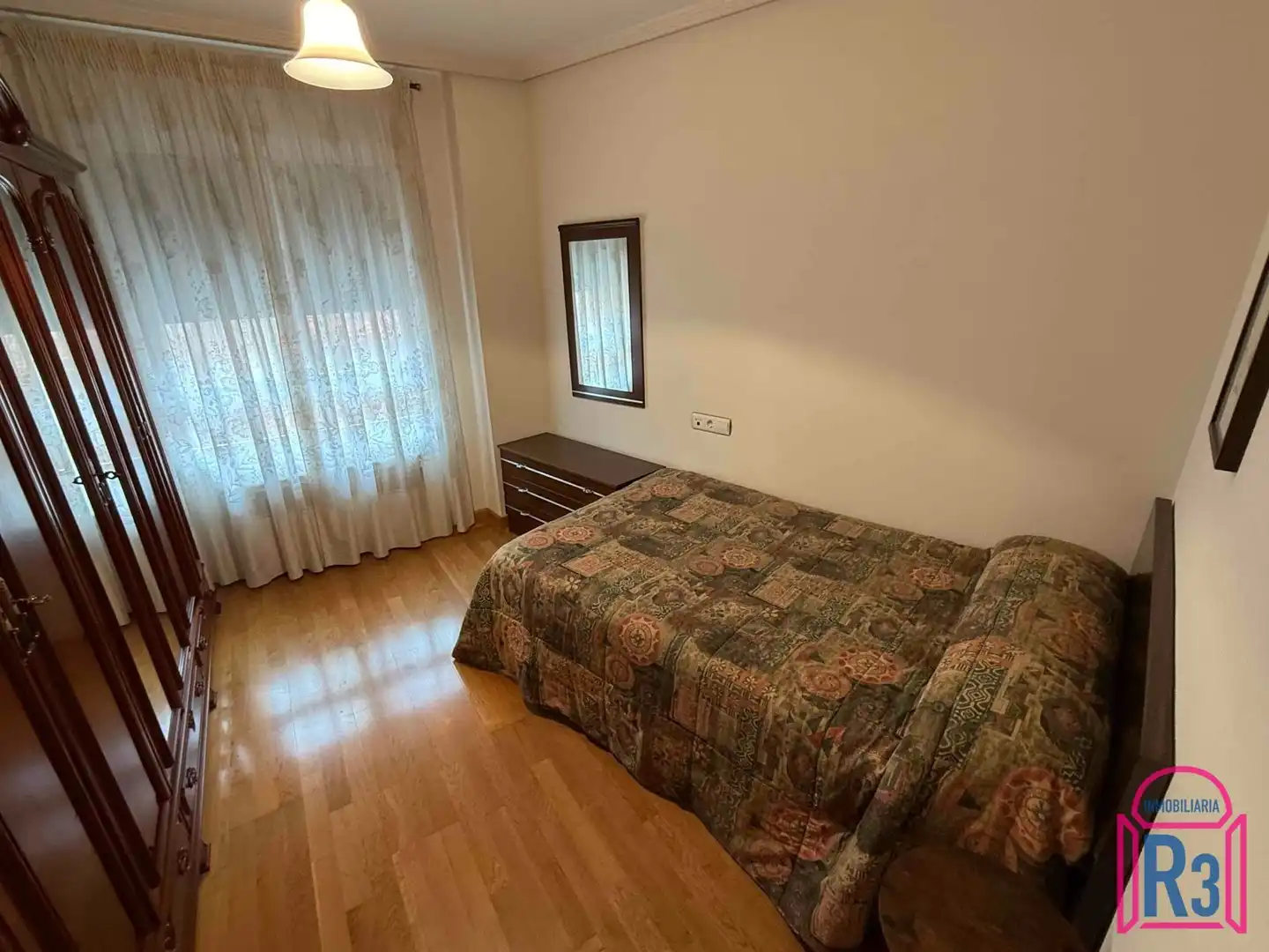Bedroom of Apartments for rent in León Capital   with Heating, Terrace and Furnished