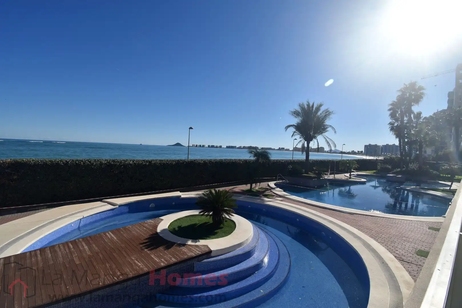 Flat with terrace for sale in Gran Vía de la Manga 17