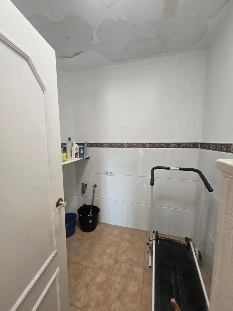 Baño de Casa adosada en venta en Roquetas de Mar con Aire acondicionado, Jardín privado y Amueblado