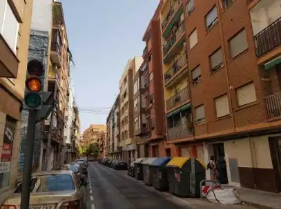Terreno en venta en Pt Conde de Torrefiel , Torrefiel