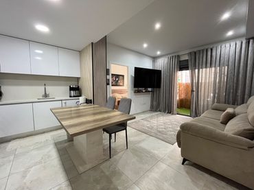 Appartement compact avec piscine à vendre à Playa del Cura