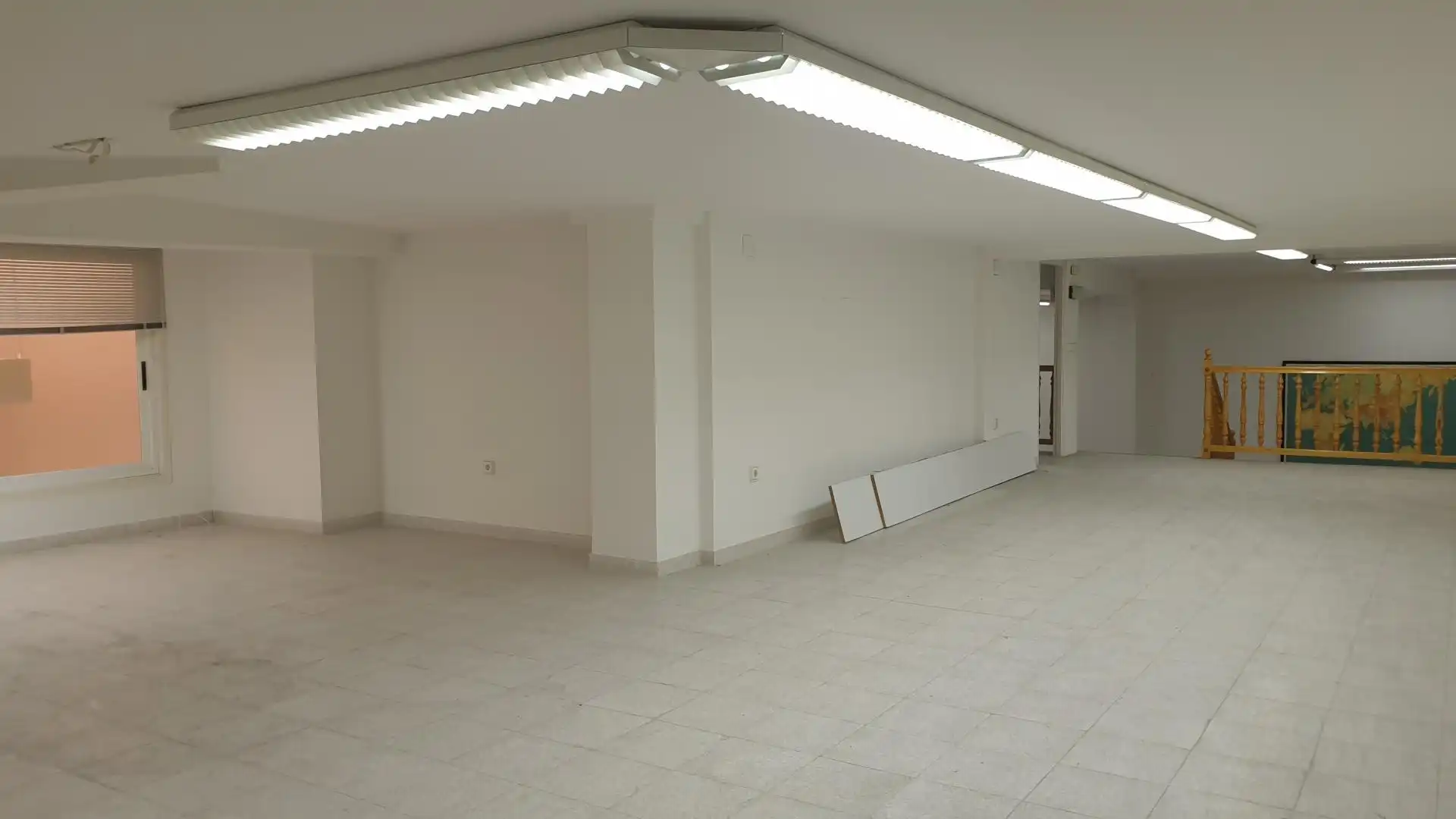 Local commercial à louer à de Pere III 7, imagen 19