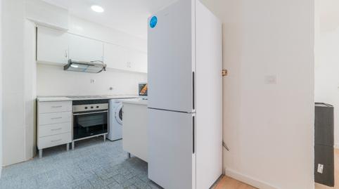 Photo 2 of Flat to share in Carrer del Marqués de Montortal, Torrefiel, Valencia