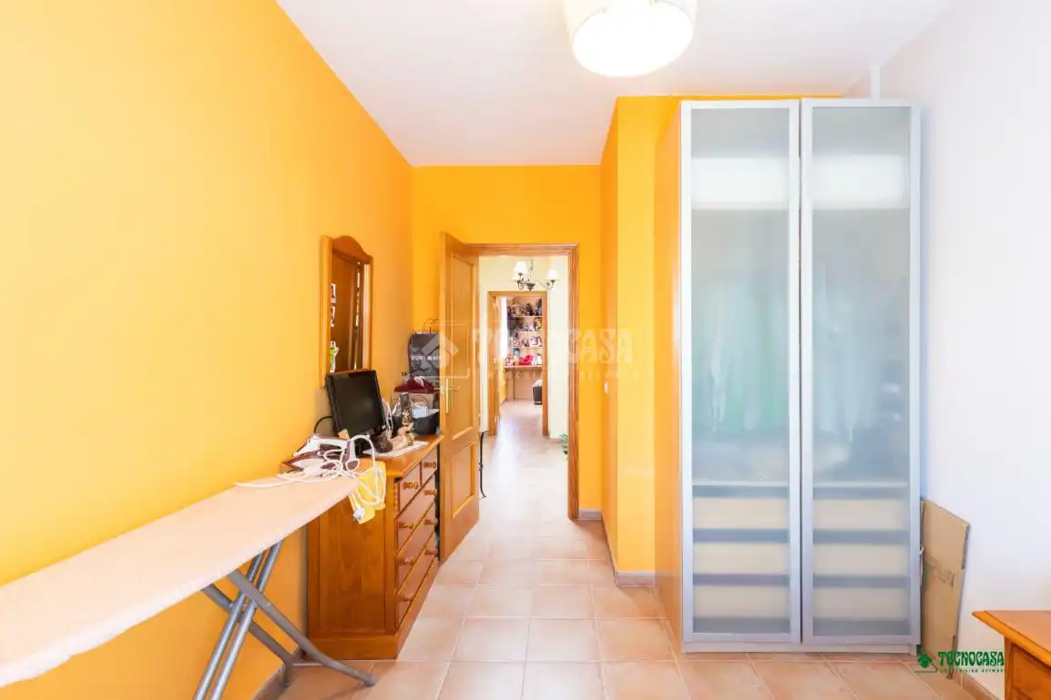 Flat for sale in Vera  with Air Conditioner and Terrace