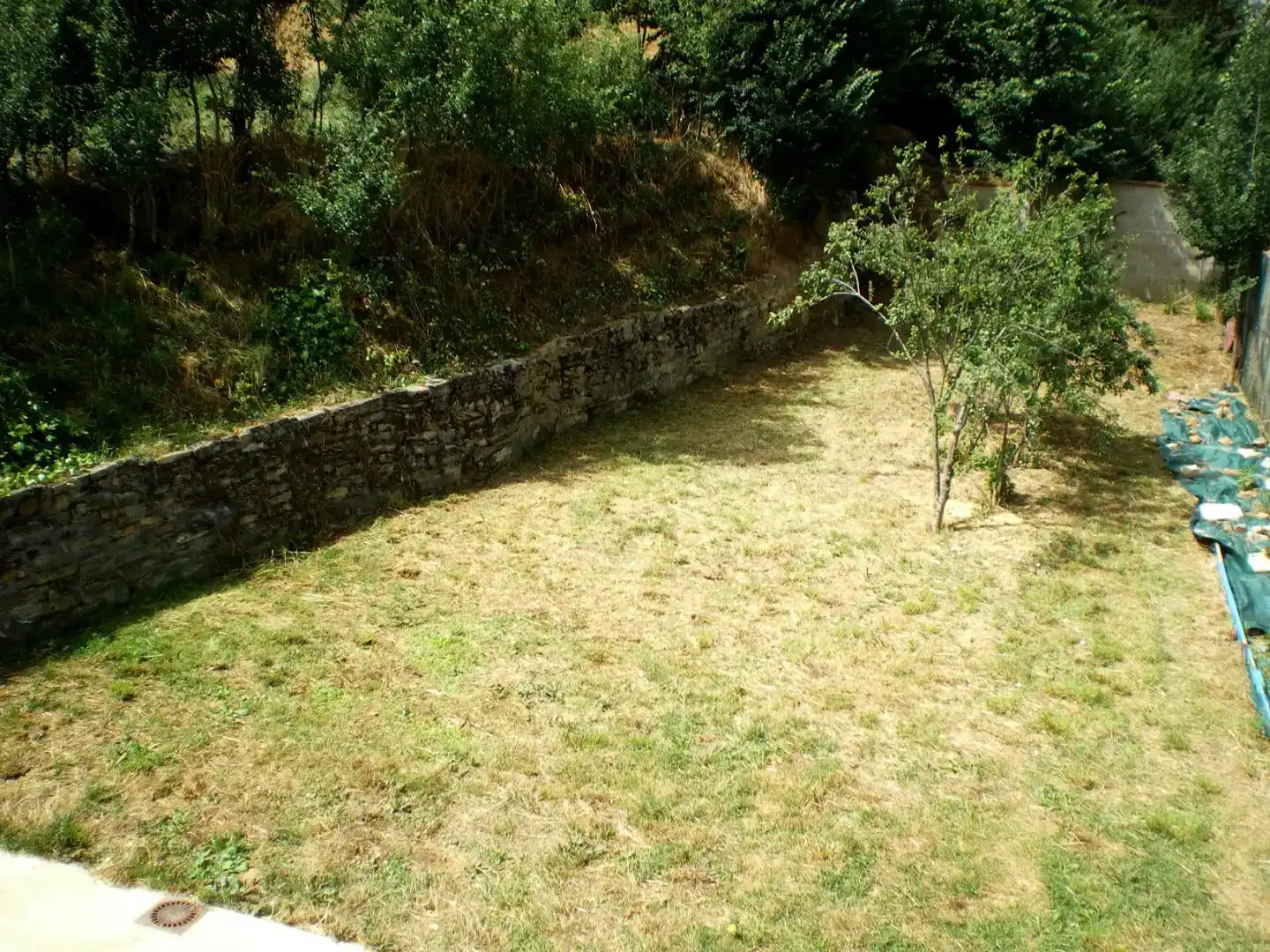 Pis en venda en Cea amb Jardí privat, Traster i Moblat
