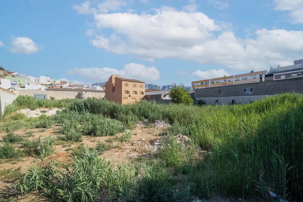 Terreno en venta en Dénia