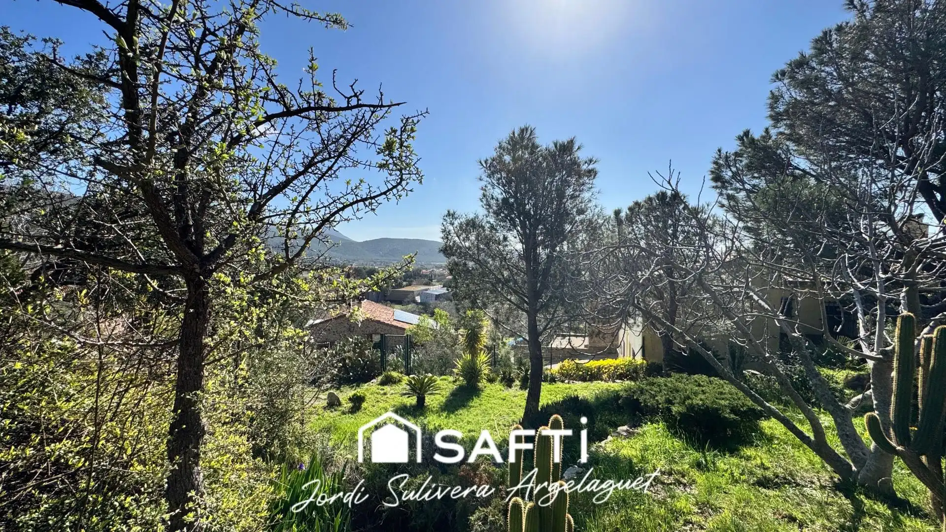 Detached homes for sale in Cantallops  with Heating, Terrace and Swimming Pool