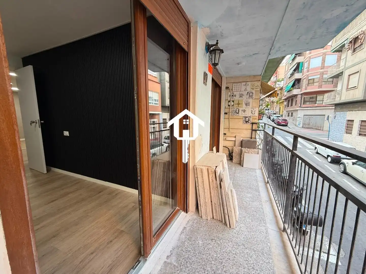 Flat with terrace for sale in Calle TAQUIGRAFO MARTI, imagen 7