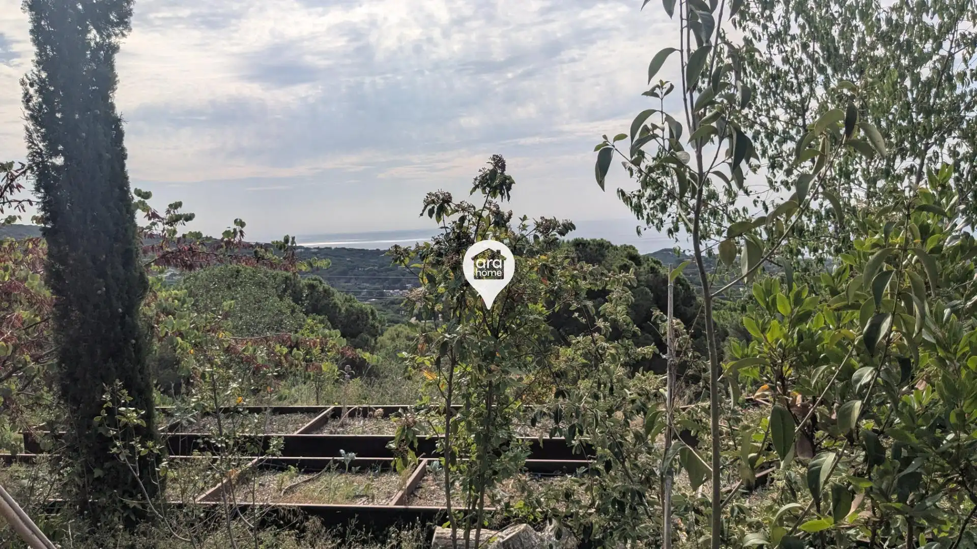 Casa con jardín en venta en El Mirador - La Cornisa, imagen 2