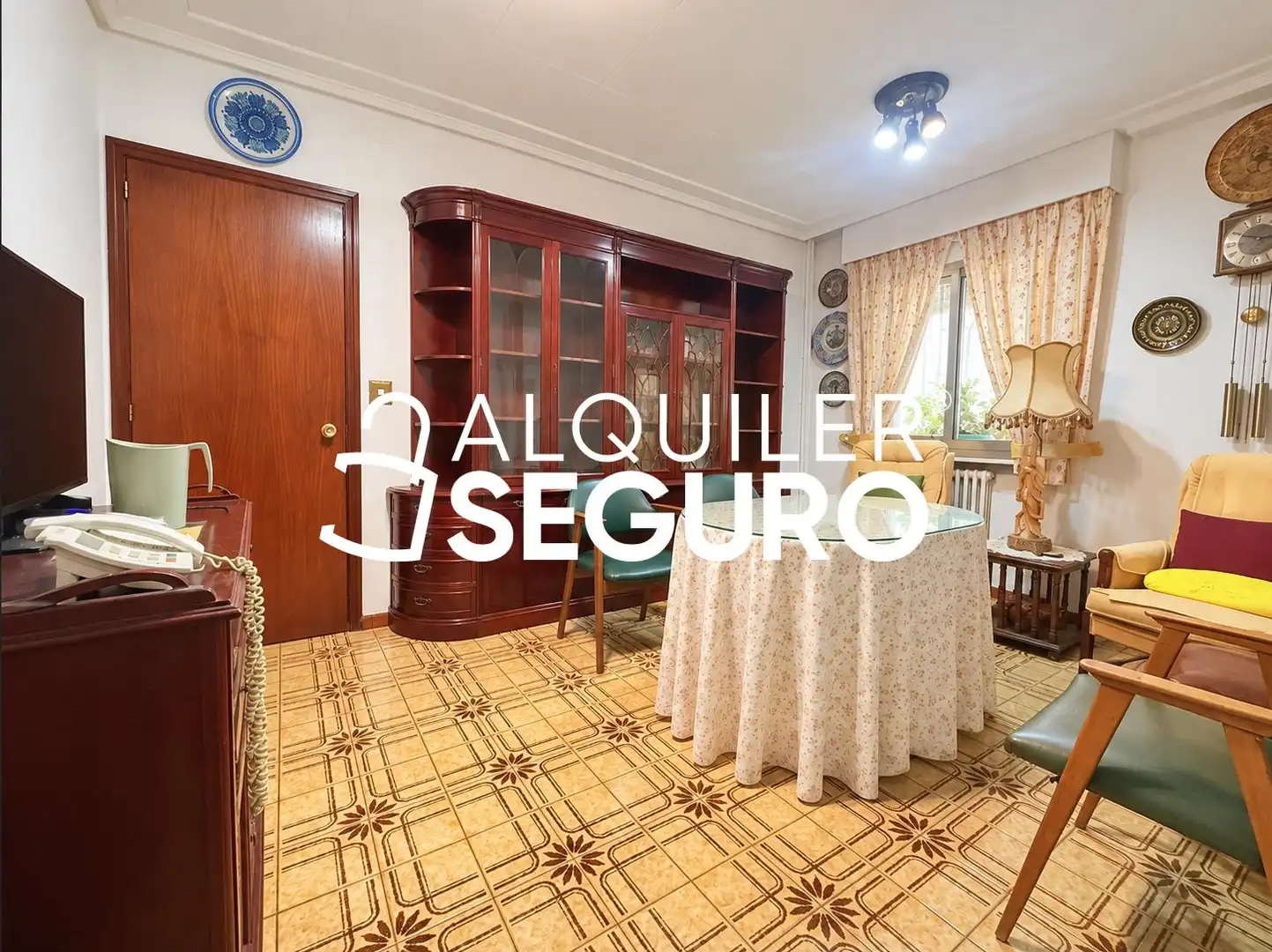 Habitación de Piso de alquiler en Chamberí