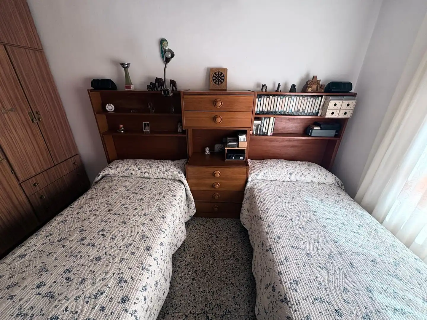 Habitación de Piso en venta en Almansa con Calefacción y Amueblado