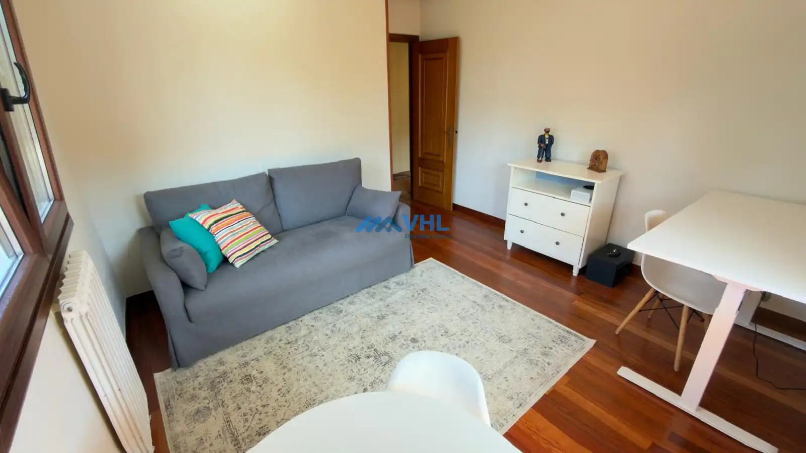 Sala d'estar de Pis de lloguer en Castro-Urdiales amb Calefacció, Jardí privat i Terrassa