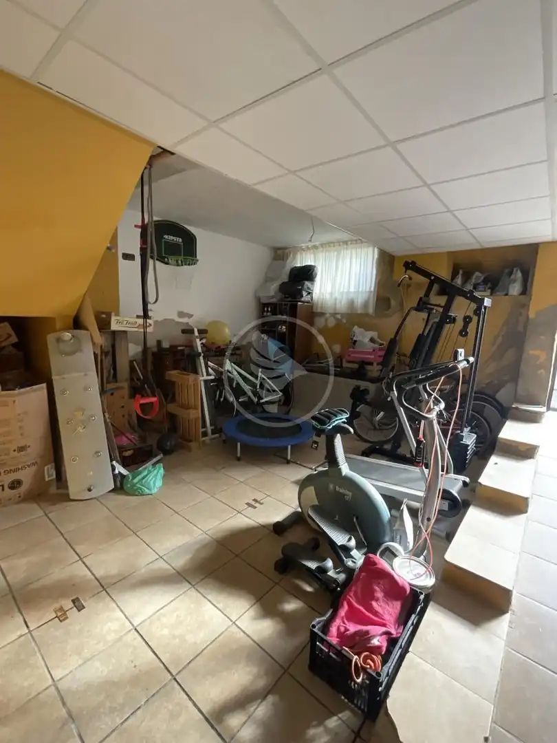 Casa o xalet en venda en Linares amb Aire condicionat