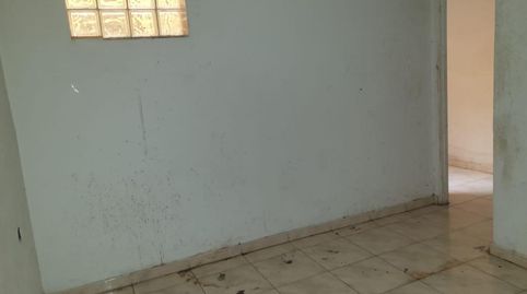 Foto 5 de Casa adosada en venta en Carrer Joaquim Sorolla, Parc Bosc - Castell, Figueres