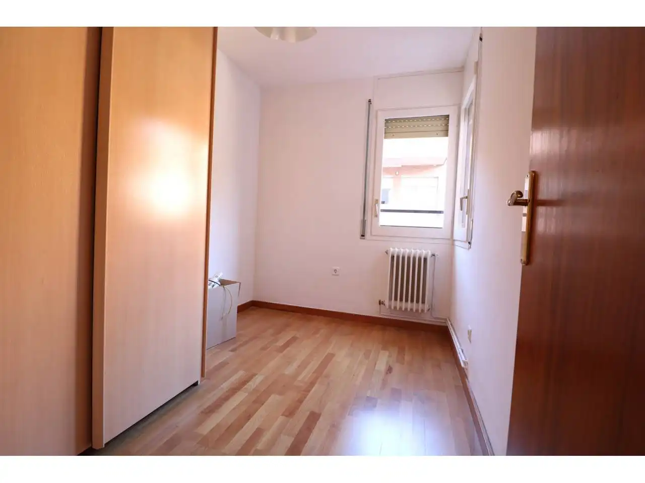 Bedroom of Flat for rent in Sant Cugat del Vallès  with Heating, Parquet flooring and Alarm
