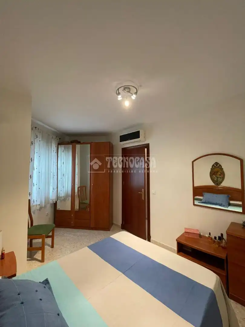 Bedroom of Flat for sale in Arcos de la Frontera  with Air Conditioner and Furnished