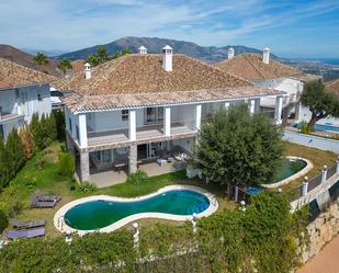 Exterior view of Single-family semi-detached for sale in Marbella  with Air Conditioner, Private garden and Terrace