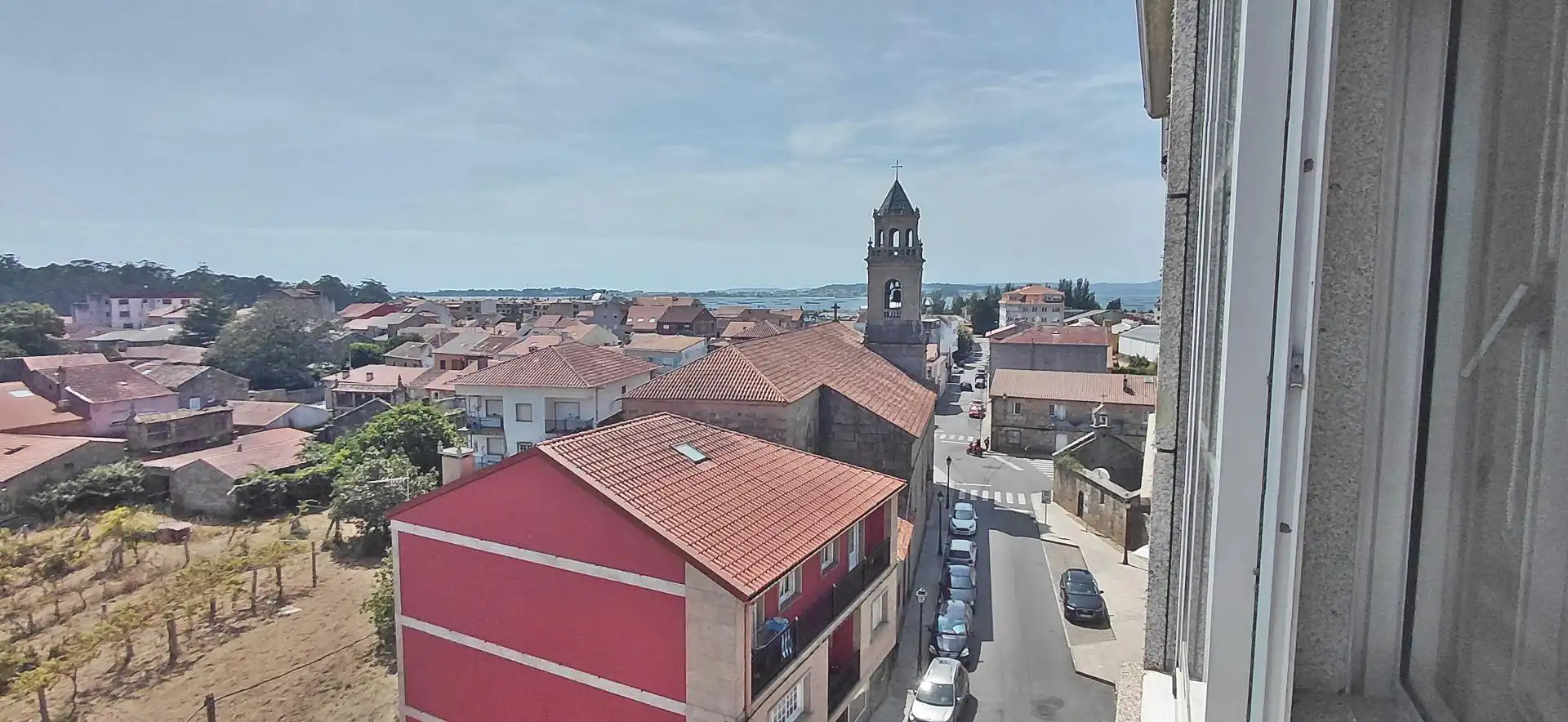 Vista exterior de Pis en venda en Vilanova de Arousa amb Calefacció i Moblat