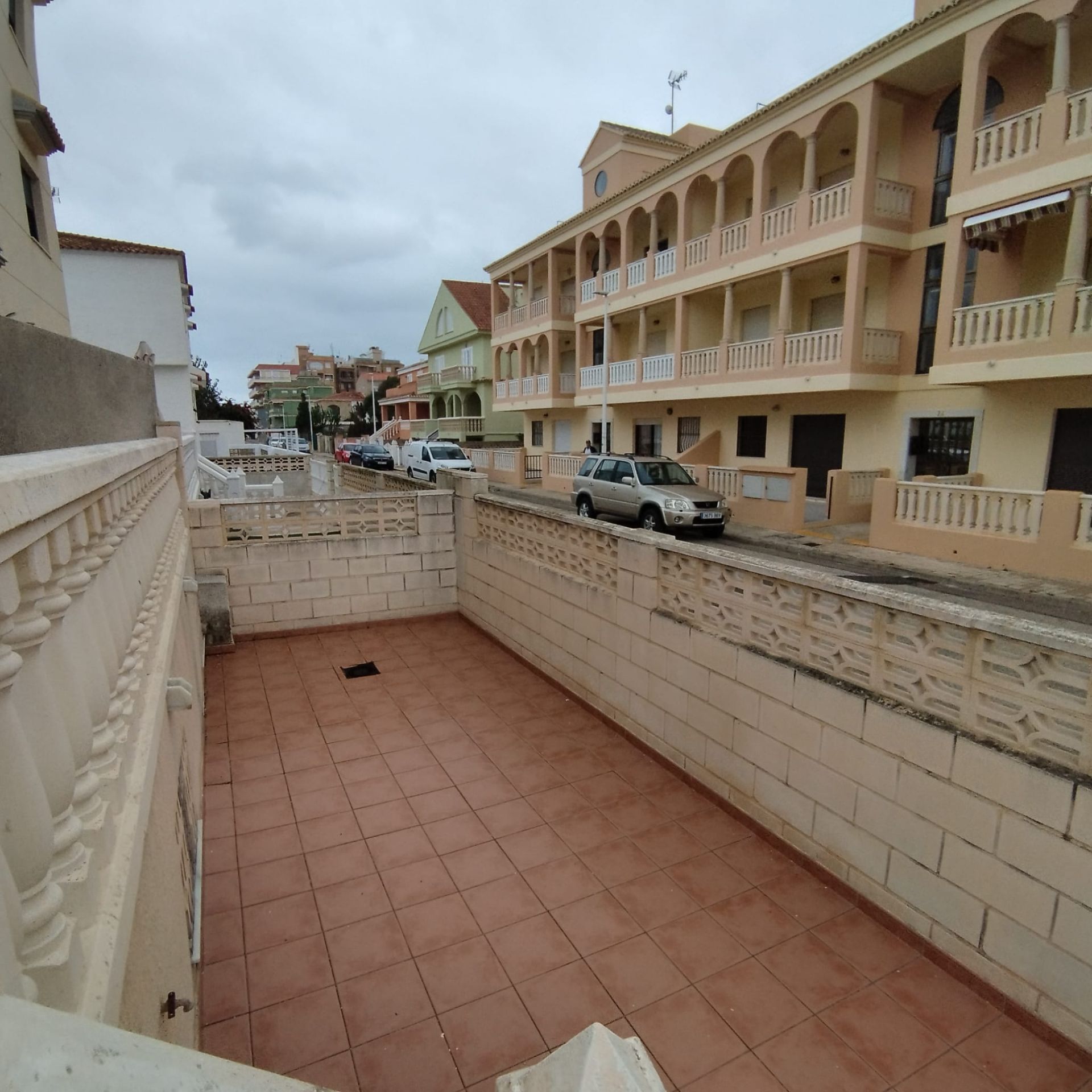 Vista exterior de Casa o xalet en venda en Sueca amb Piscina