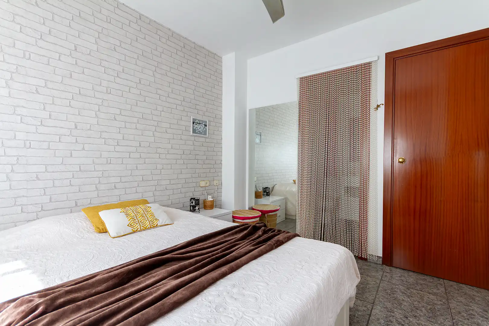 Habitación de Casa adosada en venta en Martorell con Calefacción, Jardín privado y Horno