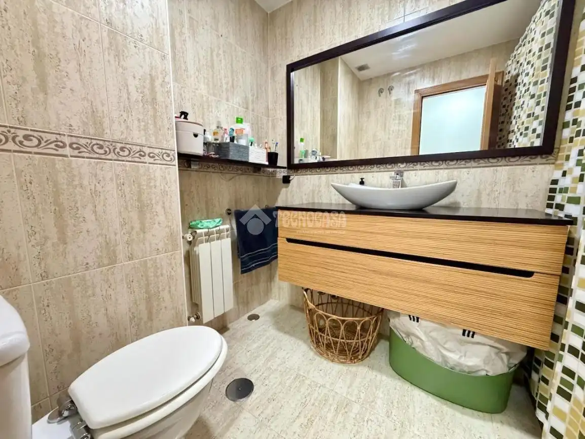 Baño de Piso en venta en Arganda del Rey con Aire acondicionado, Calefacción y Piscina comunitaria