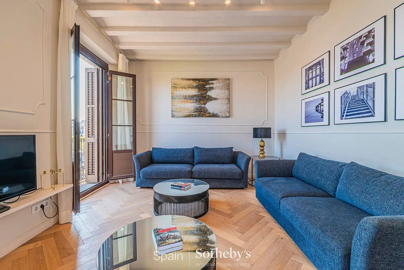 Apartamento con piscina en venta en Passeig Isabel II, imagen 3