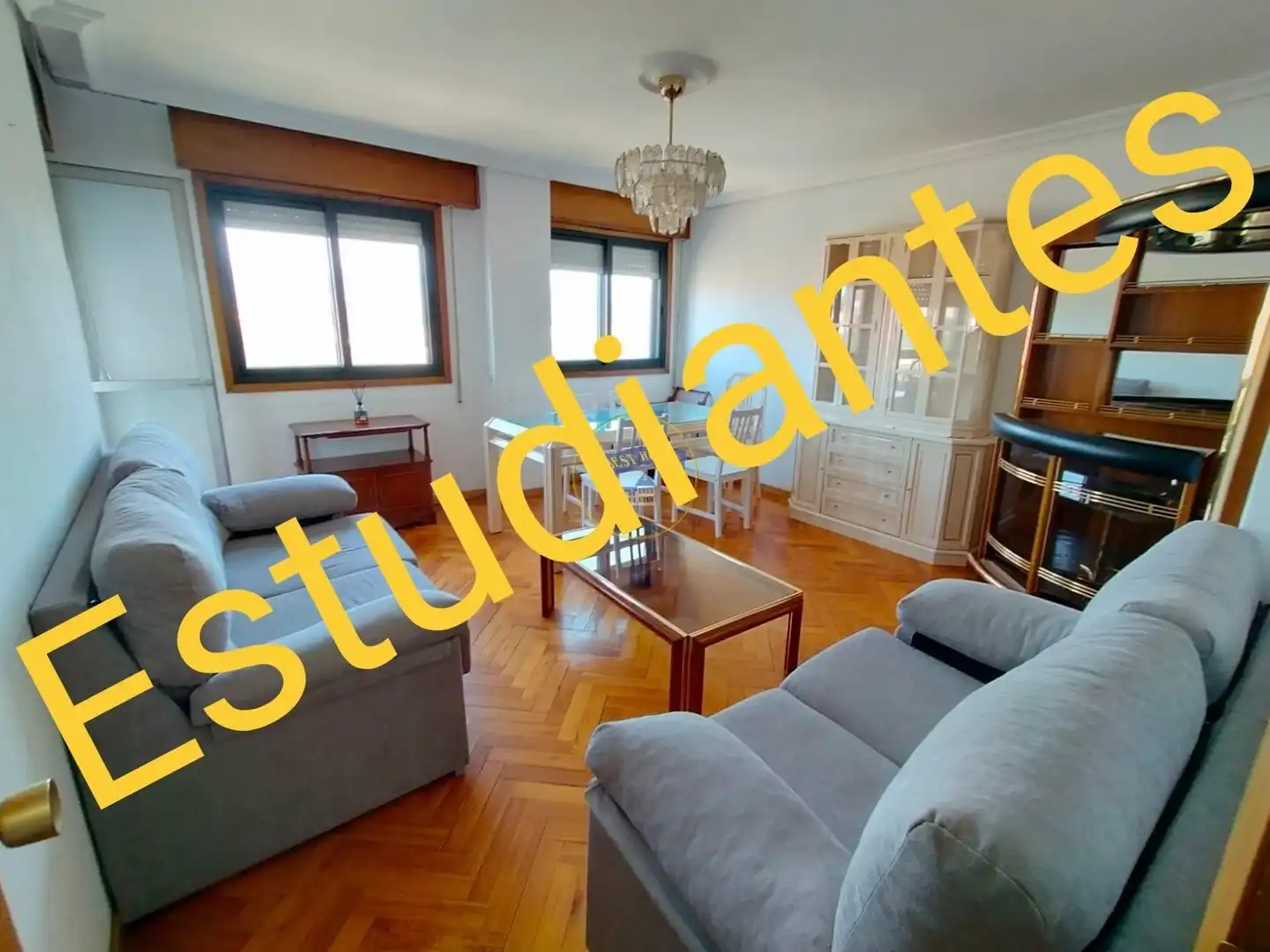 Flat for rent in Avenida GRAN VIA, O Castro