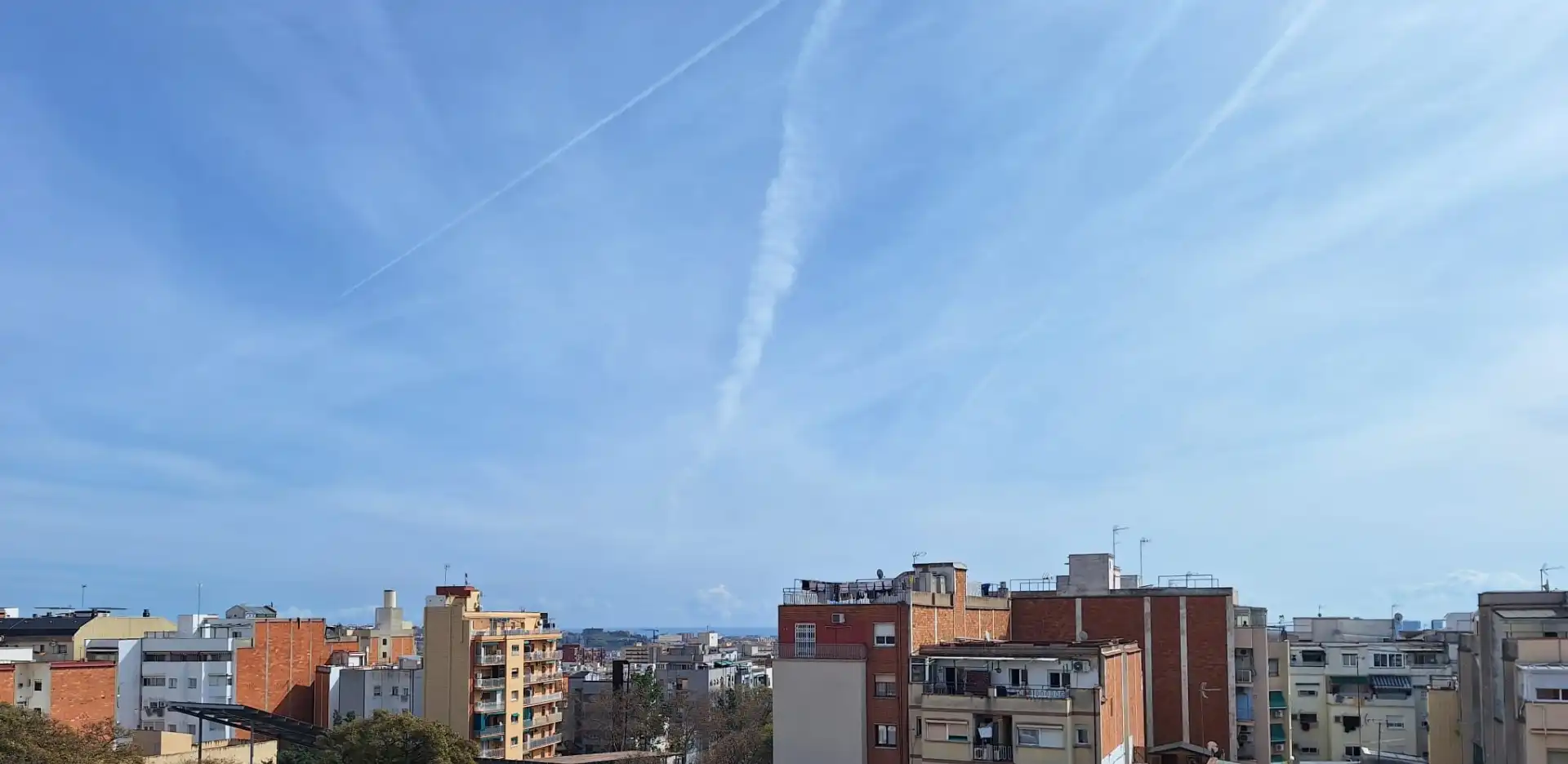 Vista exterior de Àtic en venda en Barcelona amb Terrassa