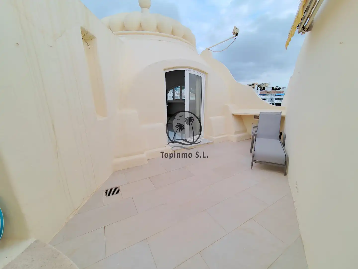 Terrace of Duplexes for sale in Benalmádena  with Air Conditioner, Heating and Terrace