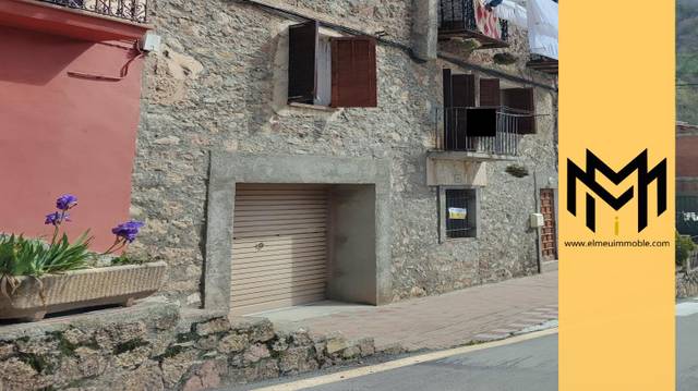 Casa adosada en Venta en de les Mines, 10 en Ogassa