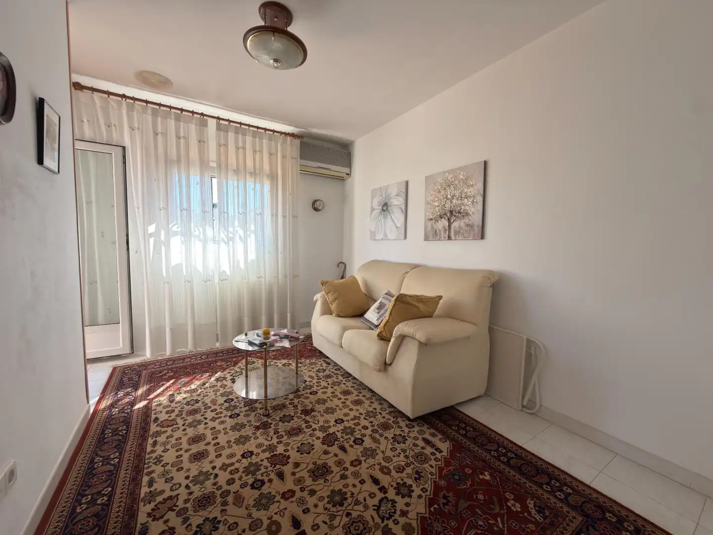 Sala d'estar de Casa o xalet en venda en Gandia