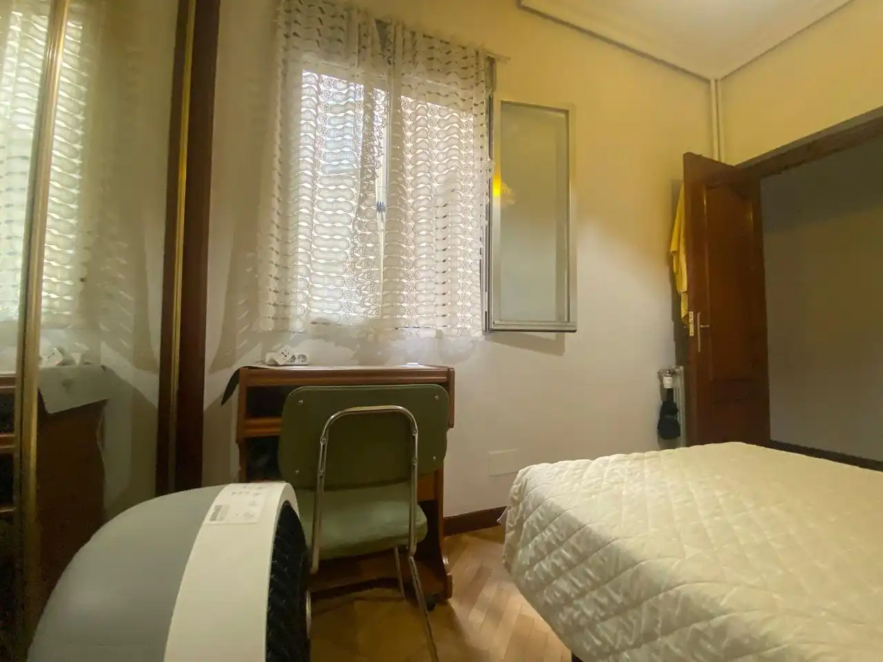 Habitación de Piso para compartir en Madrid con Amueblado