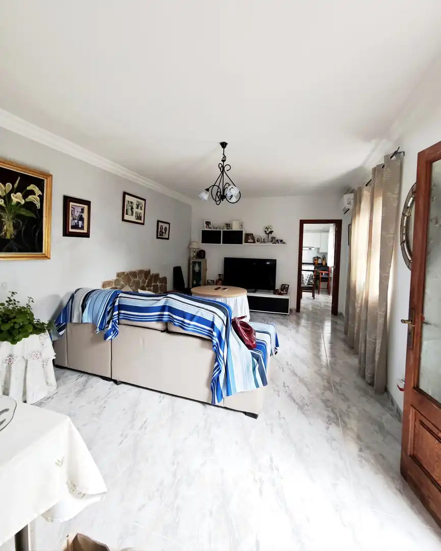 Living room of Ground floor for sale in Lloseta  with Air Conditioner, Heating and Terrace