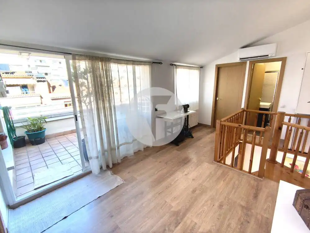 Dormitori de Dúplex en venda en Terrassa amb Aire condicionat, Calefacció i Terrassa