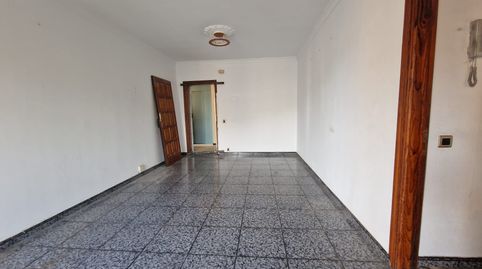 Foto 4 de Piso en venta en C/ Diego Betancor Suárez, La Feria, Las Palmas de Gran Canaria