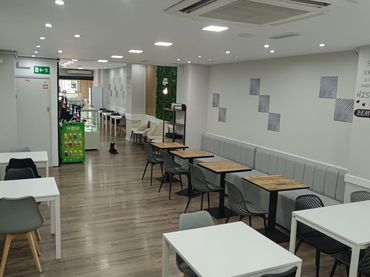 Local comercial en traspàs a Montmar